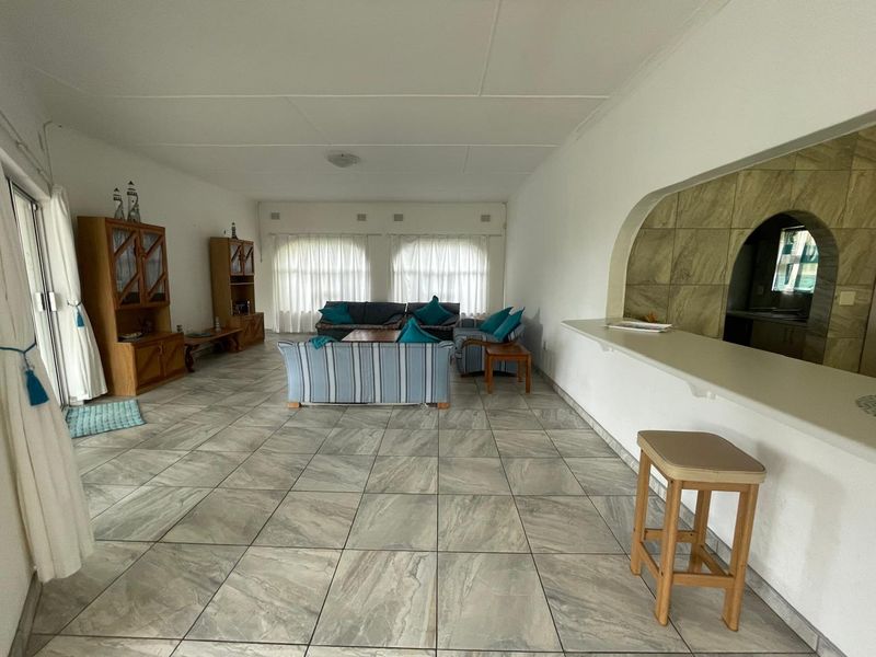 Immaculate Home With Stunning Sea Views & Garden Flatlet – Priced To Sell! - Photo 10