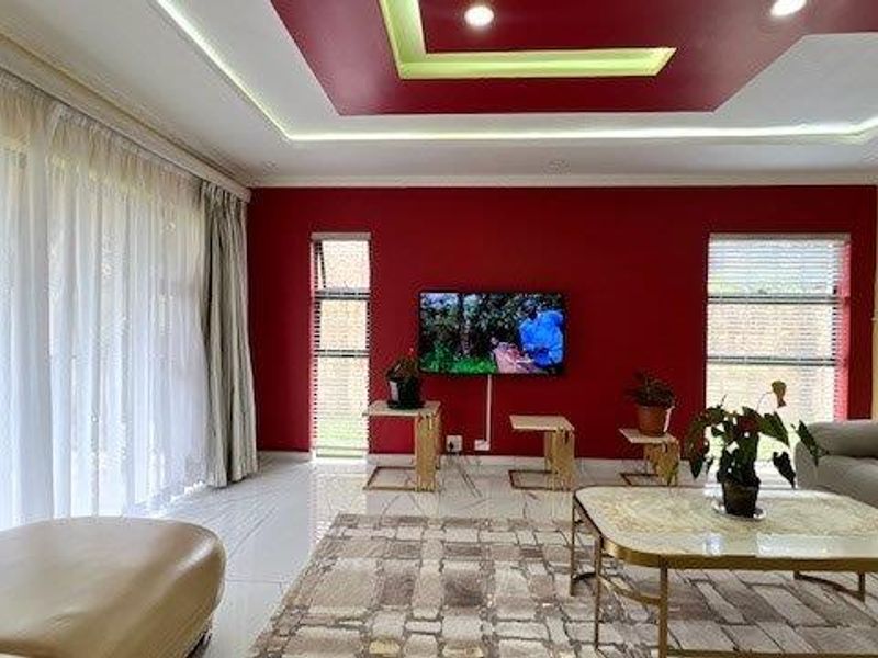 5 Bedroom Family Home For Sale In Margate - Photo 8