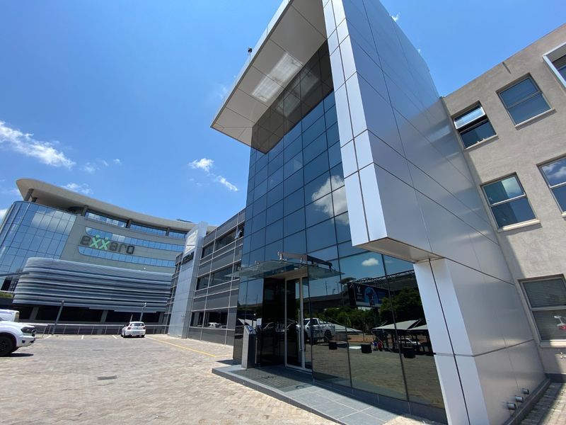 P-Grade Office Space To Let In Centurion - Photo 2
