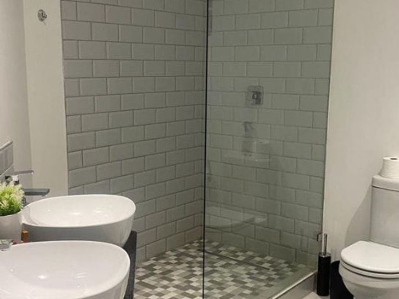 PRIME CORPORATE LEASE BROOKES HILL DRIVE BEACHFRONT  - Photo 10