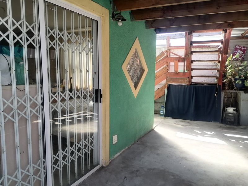 4 Bedroom house for sale in Heather Park - Photo 10