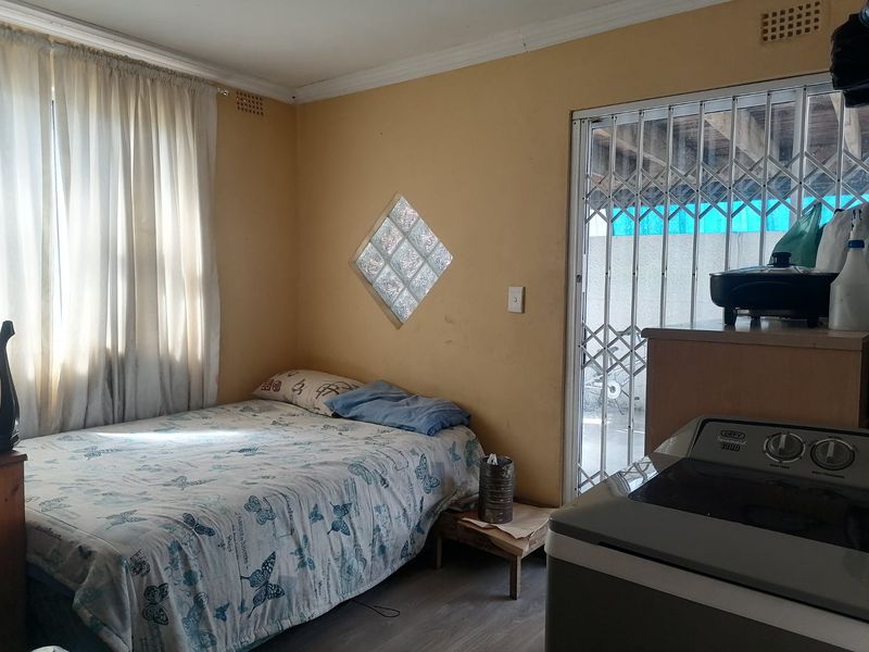 4 Bedroom house for sale in Heather Park - Photo 7