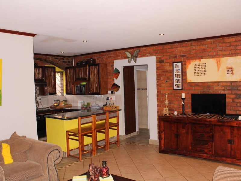 NEW LISTING ALERT!! HURRY!! - Photo 10