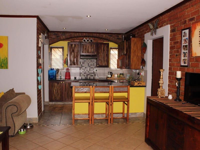 NEW LISTING ALERT!! HURRY!! - Photo 9