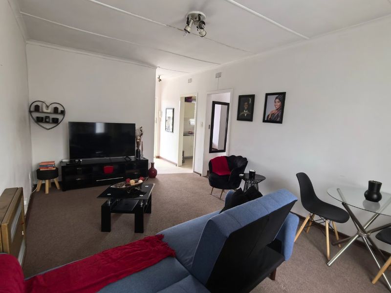 1-Bedroom Unit in Lyndhurst – A Perfect Blend of Tranquility and Convenience - Photo 10