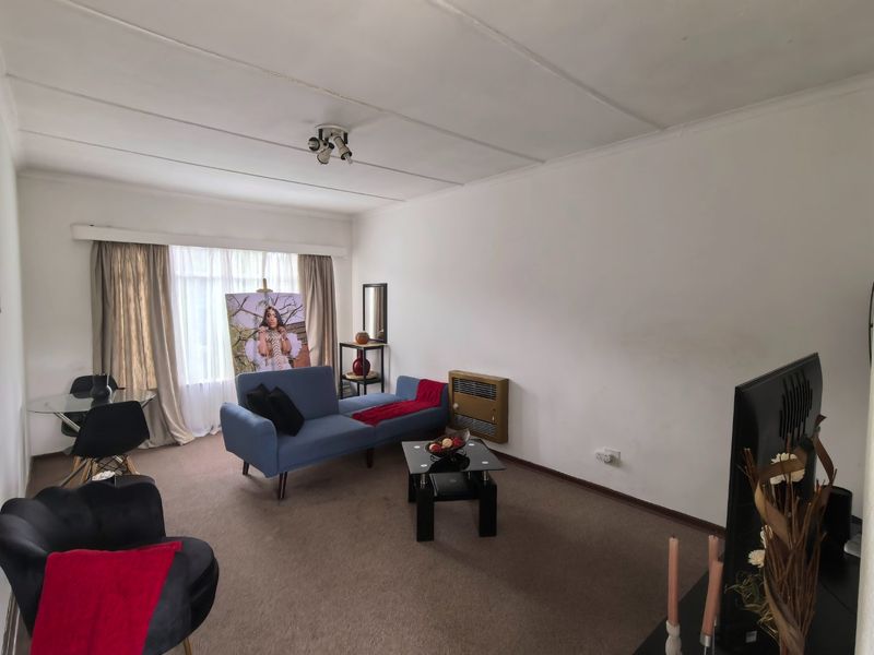 1-Bedroom Unit in Lyndhurst – A Perfect Blend of Tranquility and Convenience - Photo 9