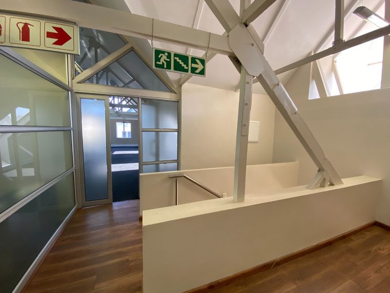 Well Located Offices Available In Faerie Glen - Photo 5