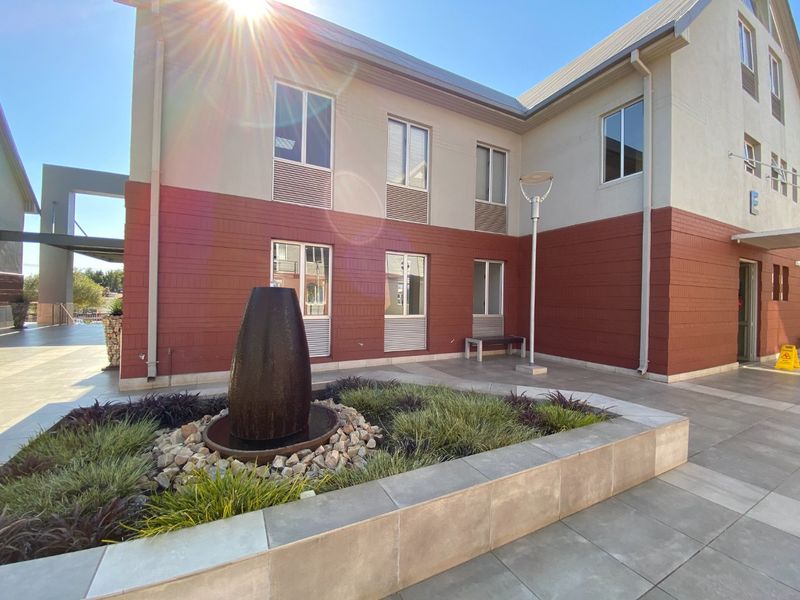 Well Located Offices Available In Faerie Glen - Photo 3