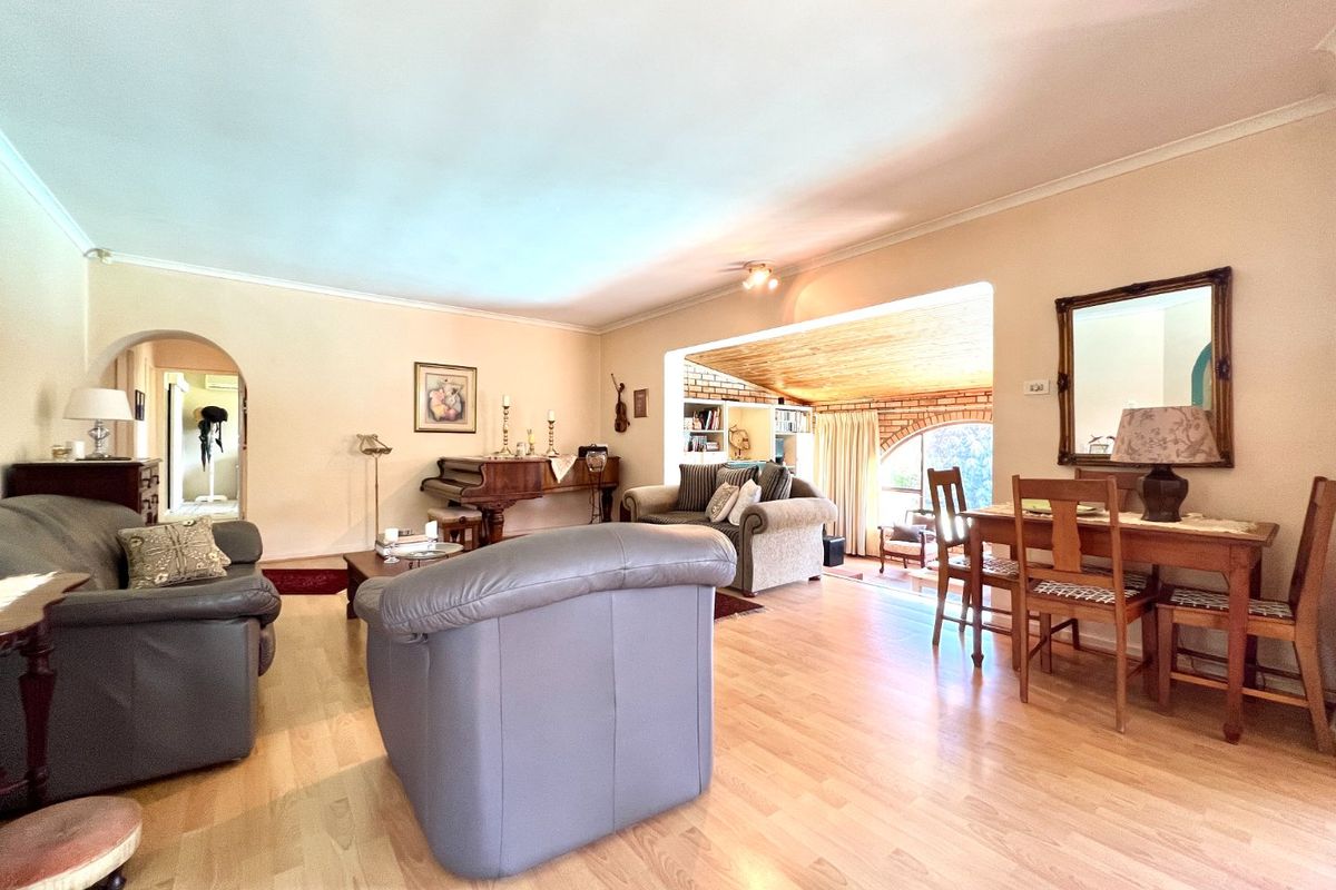 A "WELCOME HOME" kind of property.  - Photo 4