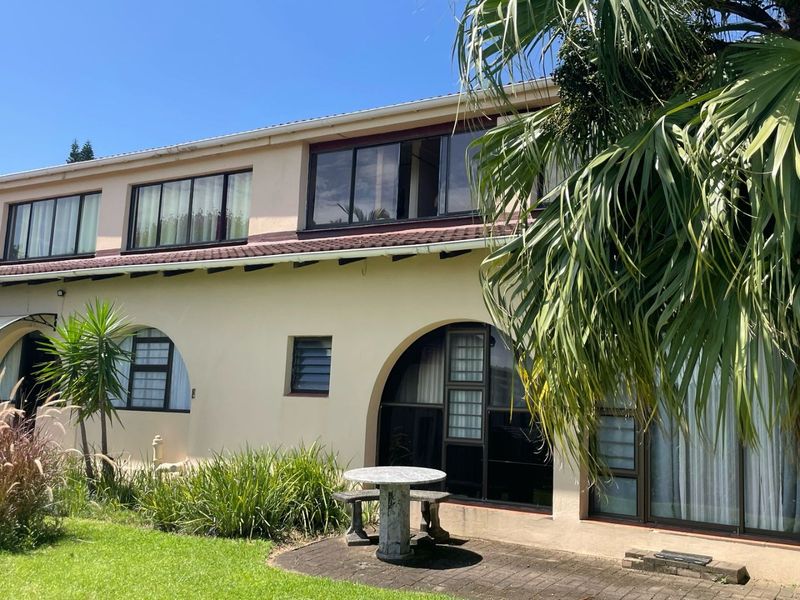 Apartment With Spectacular Views Of The Umtamvuna River As Well As Distant Sea Views - Photo 4