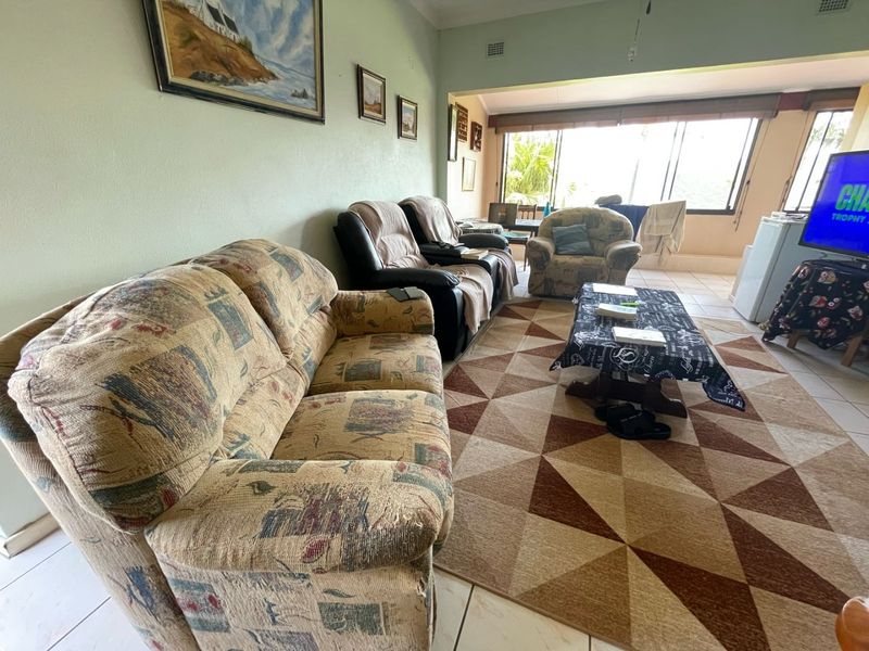 Apartment With Spectacular Views Of The Umtamvuna River As Well As Distant Sea Views - Photo 10