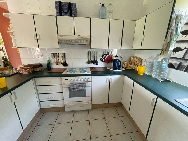 Apartment With Spectacular Views Of The Umtamvuna River As Well As Distant Sea Views - Photo 7