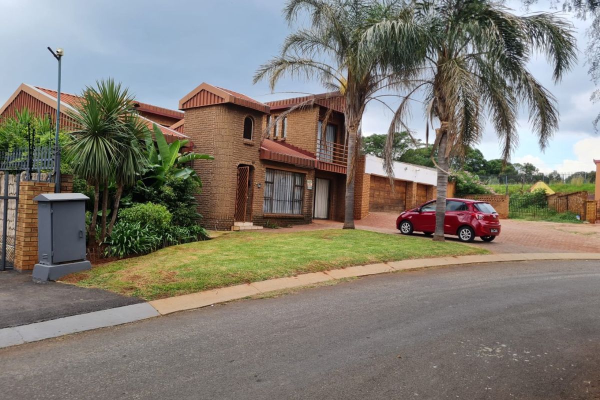 Beautiful and Affordabe - Photo 2