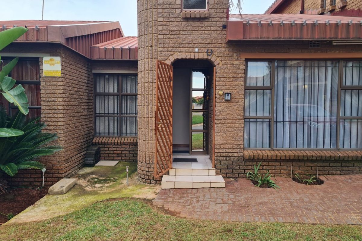 Beautiful and Affordabe - Photo 3