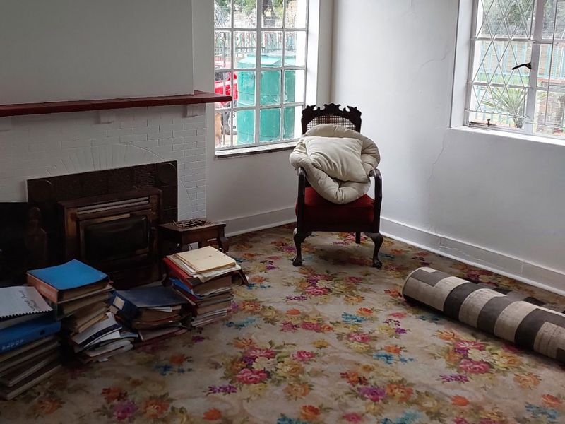 Spacious Old Charm Family Home  - Photo 10