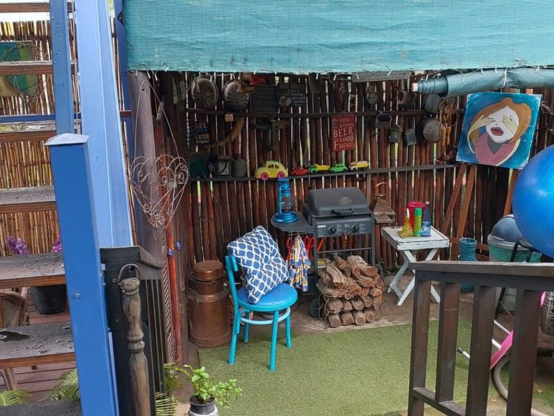 Spacious Old Charm Family Home  - Photo 6