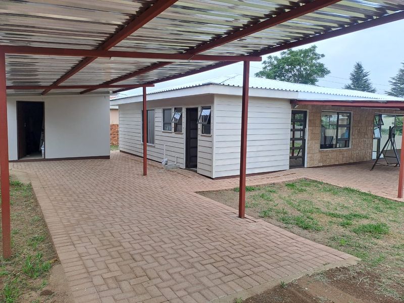 Newly Built Home for Sale – Walking Distance to Vaal Marina Waterfront! - Photo 2