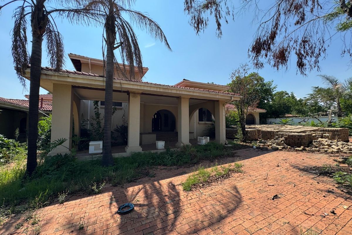 Majestic Estate Revival Opportunity - Photo 4