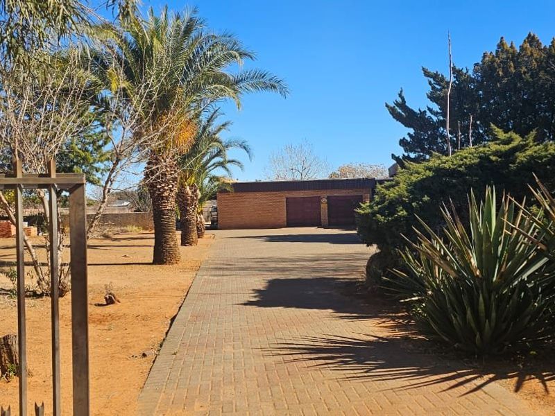Agricultural plot for sale in Spitskop with lots of possibilities.  - Photo 3