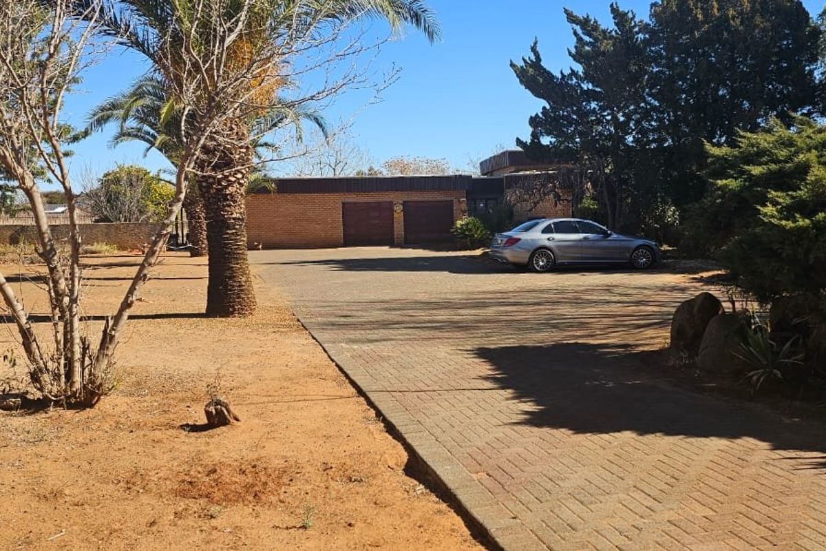 Agricultural plot for sale in Spitskop with lots of possibilities.  - Photo 4