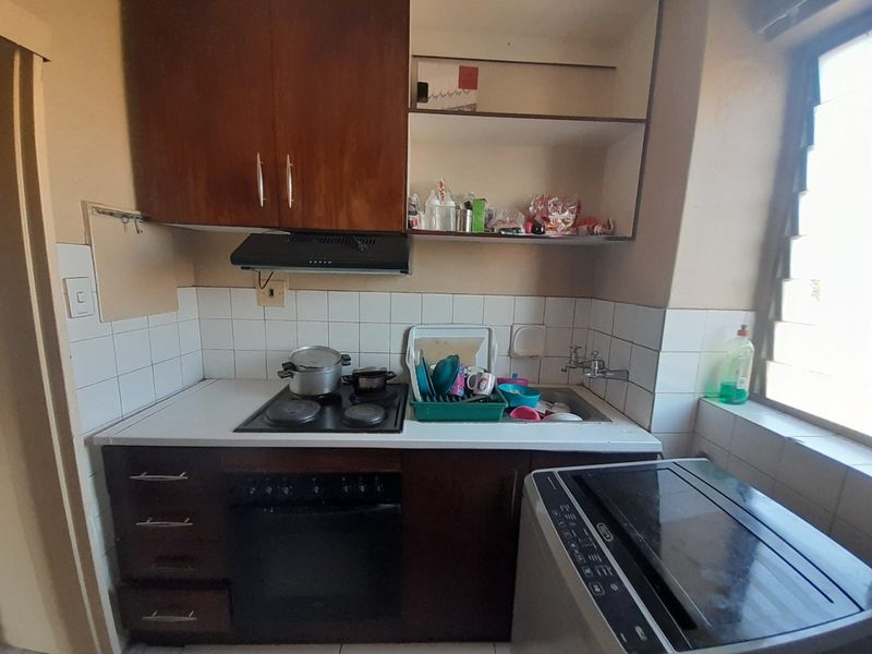1.5 BEDROOM APARTMENT FOR SALE IN CENTRAL - Photo 3