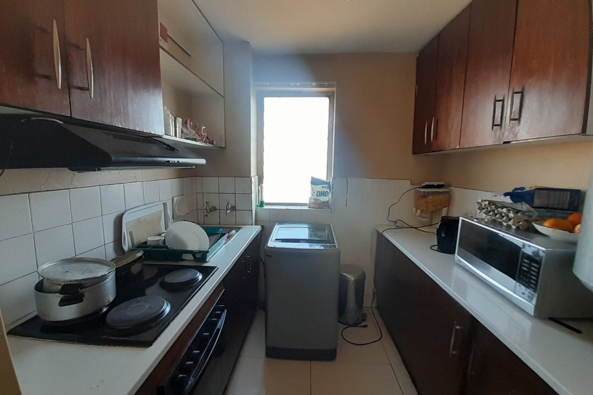 1.5 BEDROOM APARTMENT FOR SALE IN CENTRAL - Photo 2
