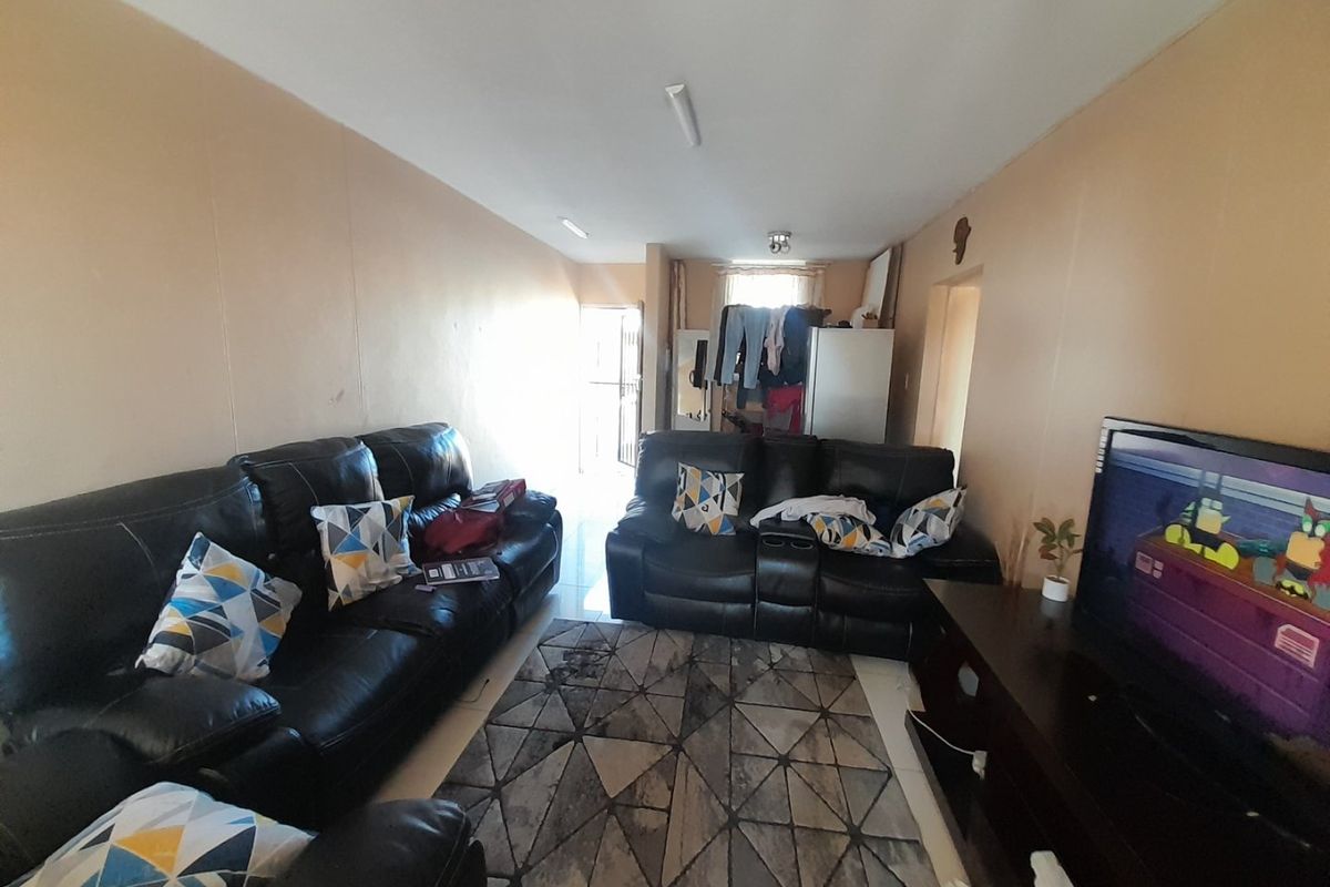1.5 BEDROOM APARTMENT FOR SALE IN CENTRAL - Photo 5