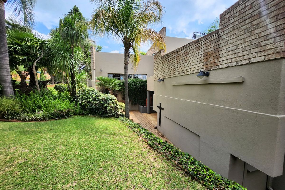 Spacious 5-Bedroom Family Home – Ideal for Raising Your Kids - Photo 4