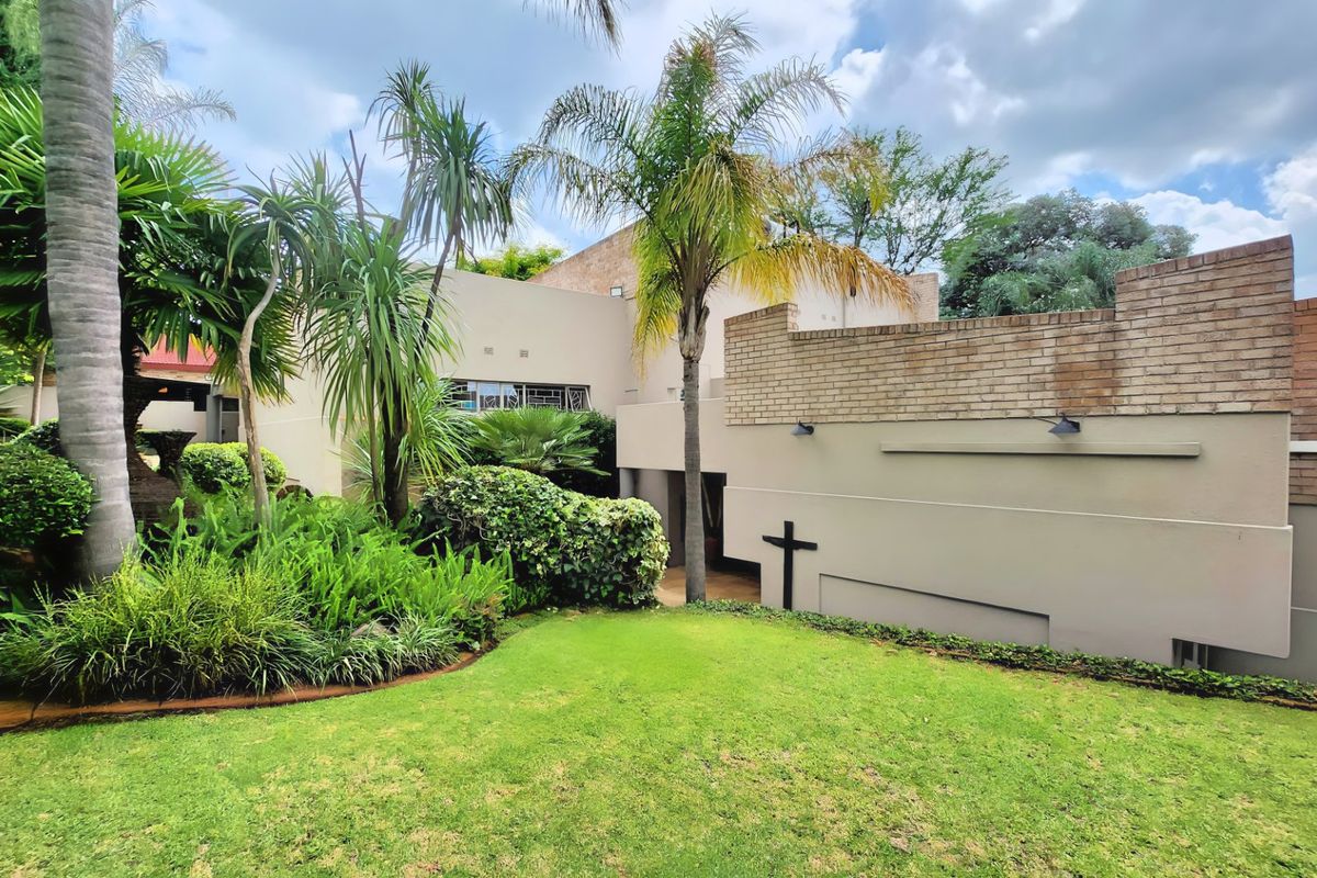 Spacious 5-Bedroom Family Home – Ideal for Raising Your Kids - Photo 5