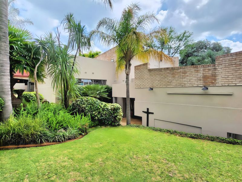 Spacious 5-Bedroom Family Home – Ideal for Raising Your Kids - Photo 5