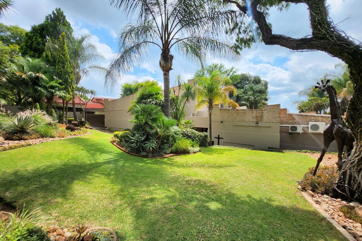 Spacious 5-Bedroom Family Home – Ideal for Raising Your Kids - Photo 3