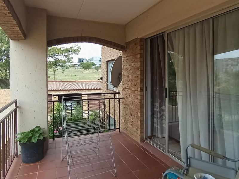 3 Bedroom Apartment for Sale in Erand Gardens - Photo 9