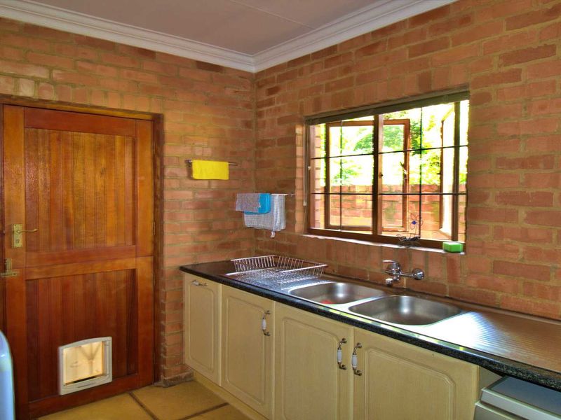 4 Bedroom, 4 Bathroom, Double Garage - Photo 10