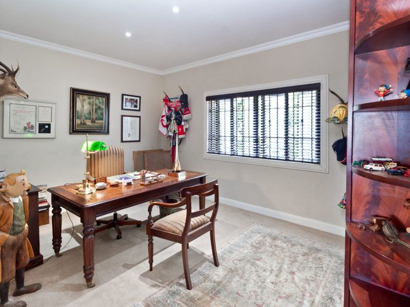 Pristine Cluster In Secure Sought After Complex in Hyde Park  - Photo 4