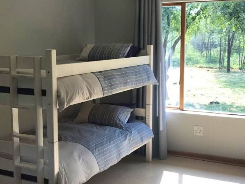 ***FOR SALE:- BRITS- R4485000...BARGAIN!*** - Photo 10