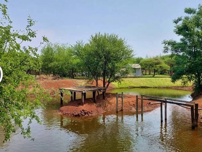 ***FOR SALE:- BRITS- R4485000...BARGAIN!*** - Photo 5