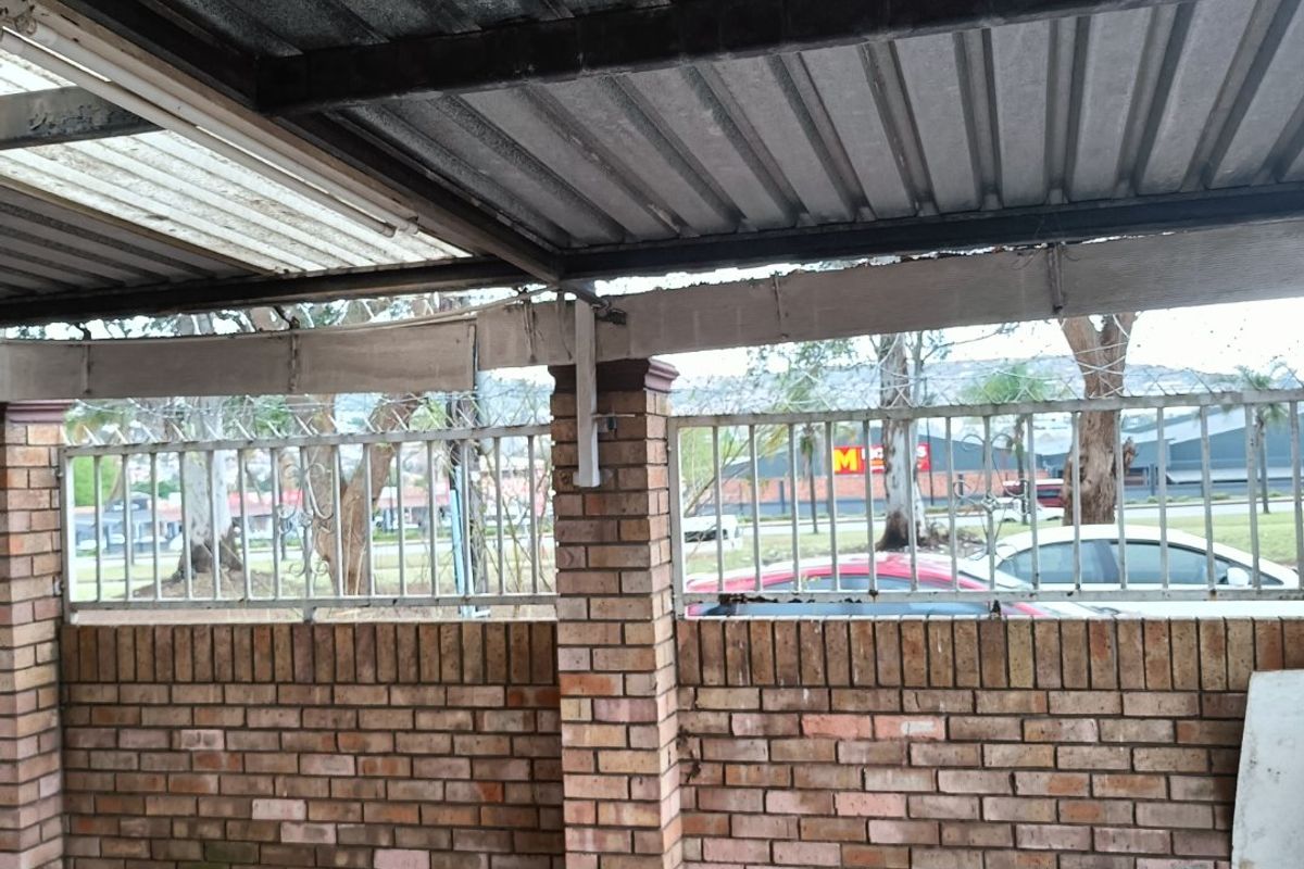 Spacious family home with flat!  - Photo 2