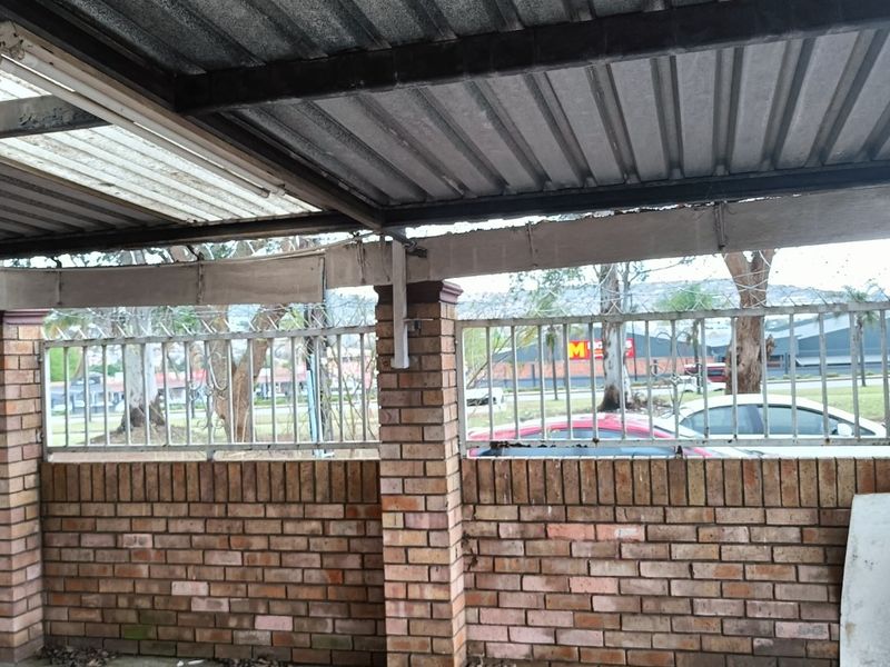 Spacious family home with flat!  - Photo 2