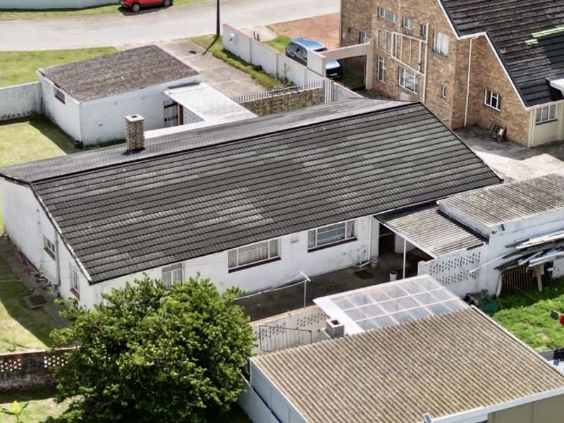 Great value, opportunity to make your own dreams come true. Close to school and shops - Photo 6