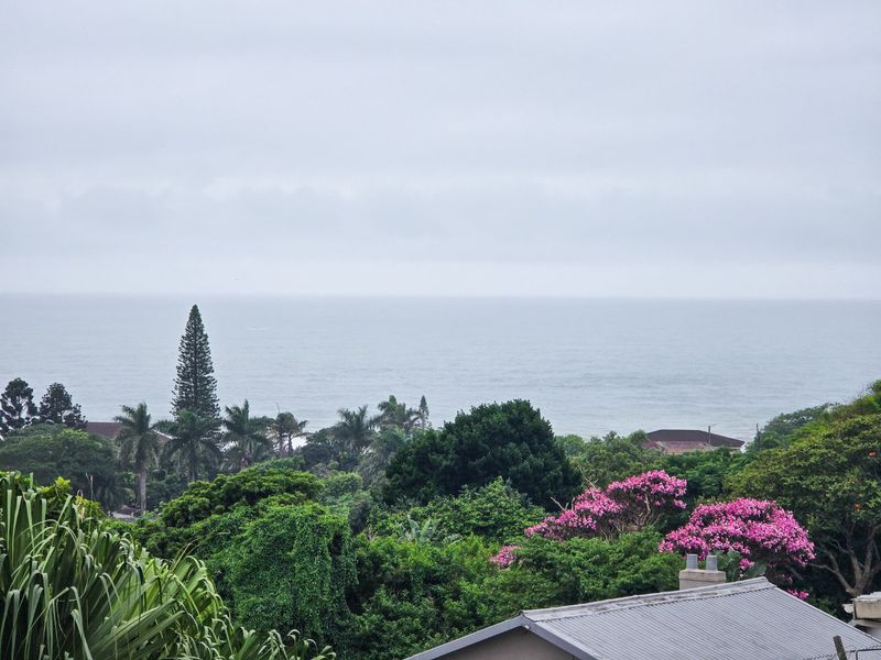 Home In Shelly Beach With Sea Views - Photo 10