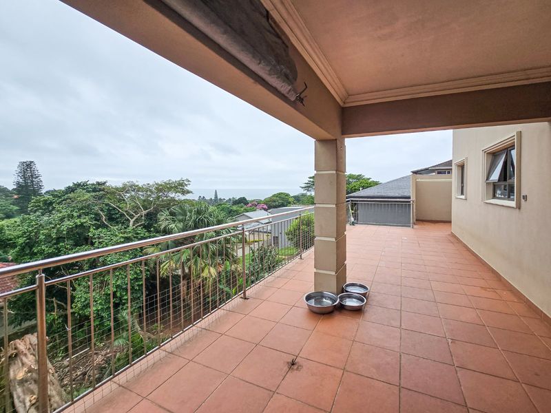 Home In Shelly Beach With Sea Views - Photo 9