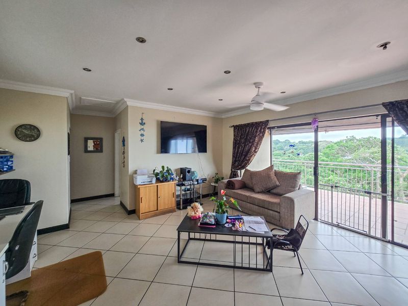 Home In Shelly Beach With Sea Views - Photo 8