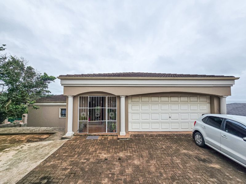Home In Shelly Beach With Sea Views - Photo 2