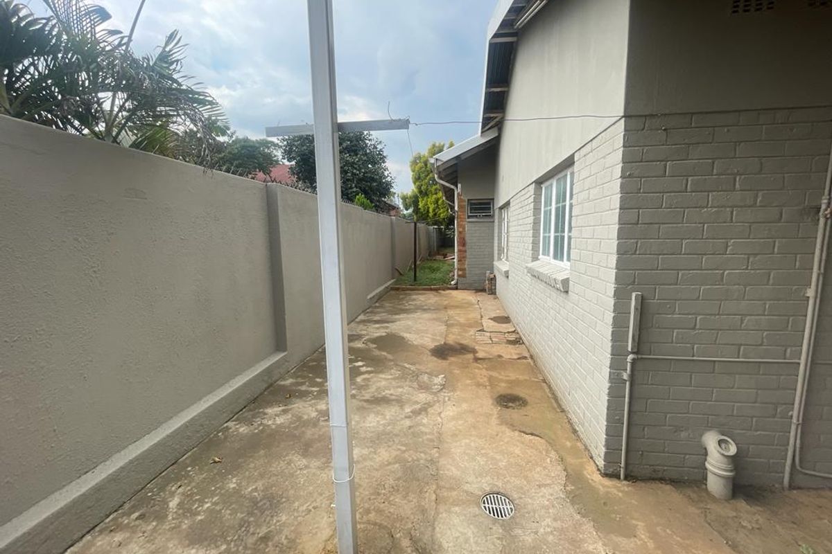 Investor’s Goldmine – Earn R39,000+ Monthly! - Photo 4