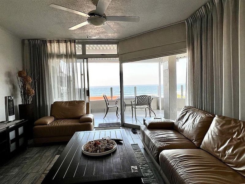 Upmarket Apartment In Uvongo - Photo 10