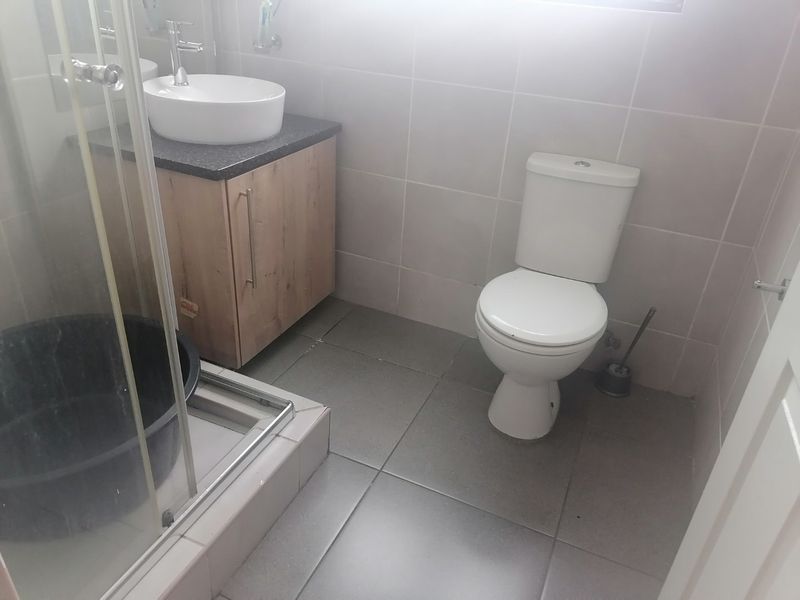 Ready to Move In !!! - Photo 8