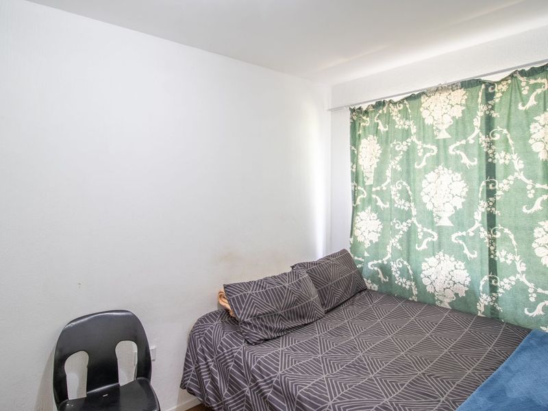 2-Bed, 1-Bath Ground Floor Unit for Sale in Lyndhurst Estate - Photo 9