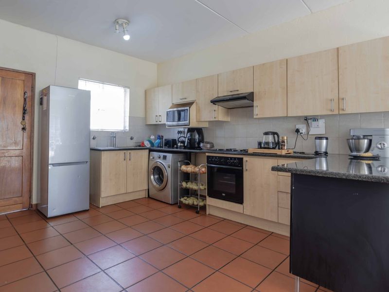 Excellent investment - Photo 4