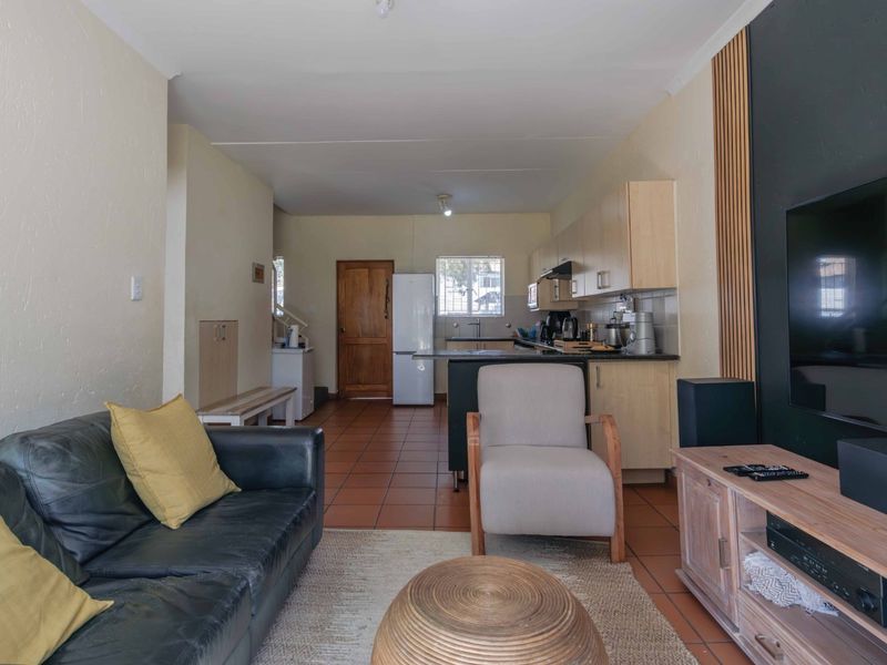 Excellent investment - Photo 8