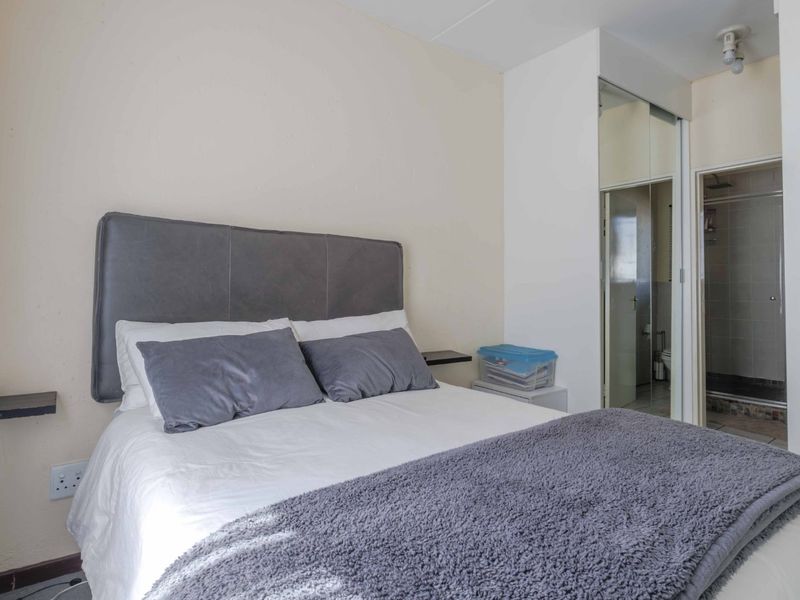 Excellent investment - Photo 10